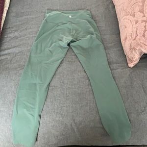 Lululemon aqua leggings